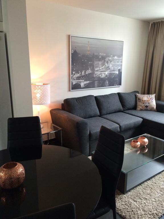 Heart Of Reykjavik - Luxury Apartments Room photo